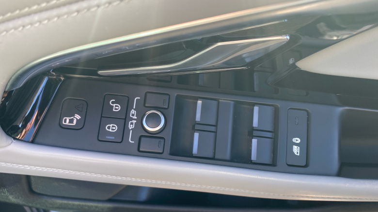 Land Rover Range Rover Evoque 2.0 D180 R-Dynamic HSE 5dr Auto Diesel Hatchback